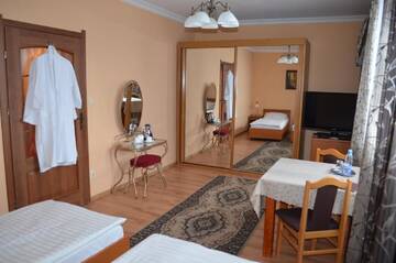 Фотографии Отель Hotel Olimp г. Хойнице (Польша) №2 Фото Отель Hotel Olimp г. Хойнице 2